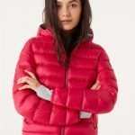 Iconico piumino corto Colmar donna collezione inverno 2019 2020 rosso marmalade