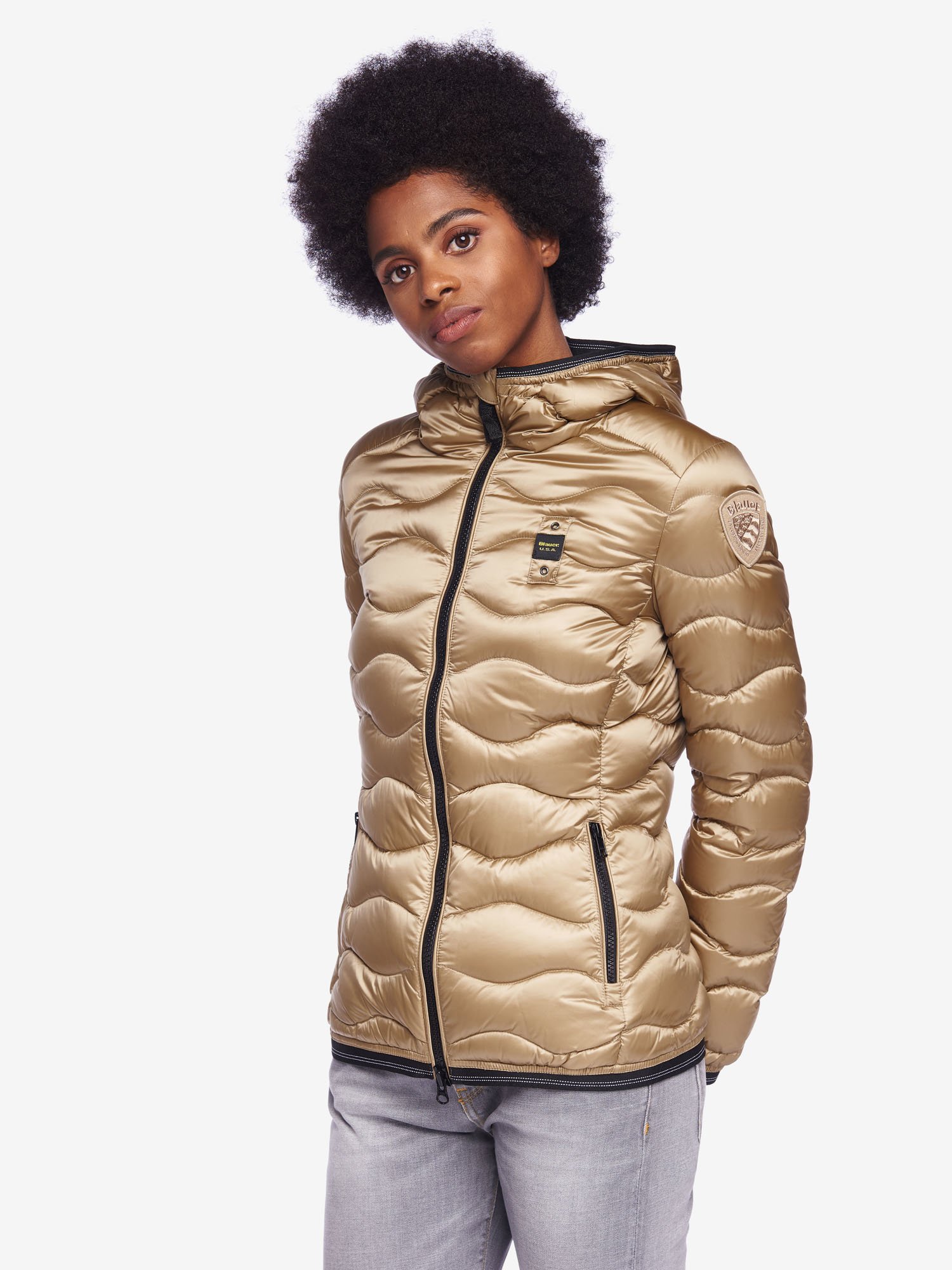 Piumino corto leggero Blauer donna colore mandorla - Lei Trendy