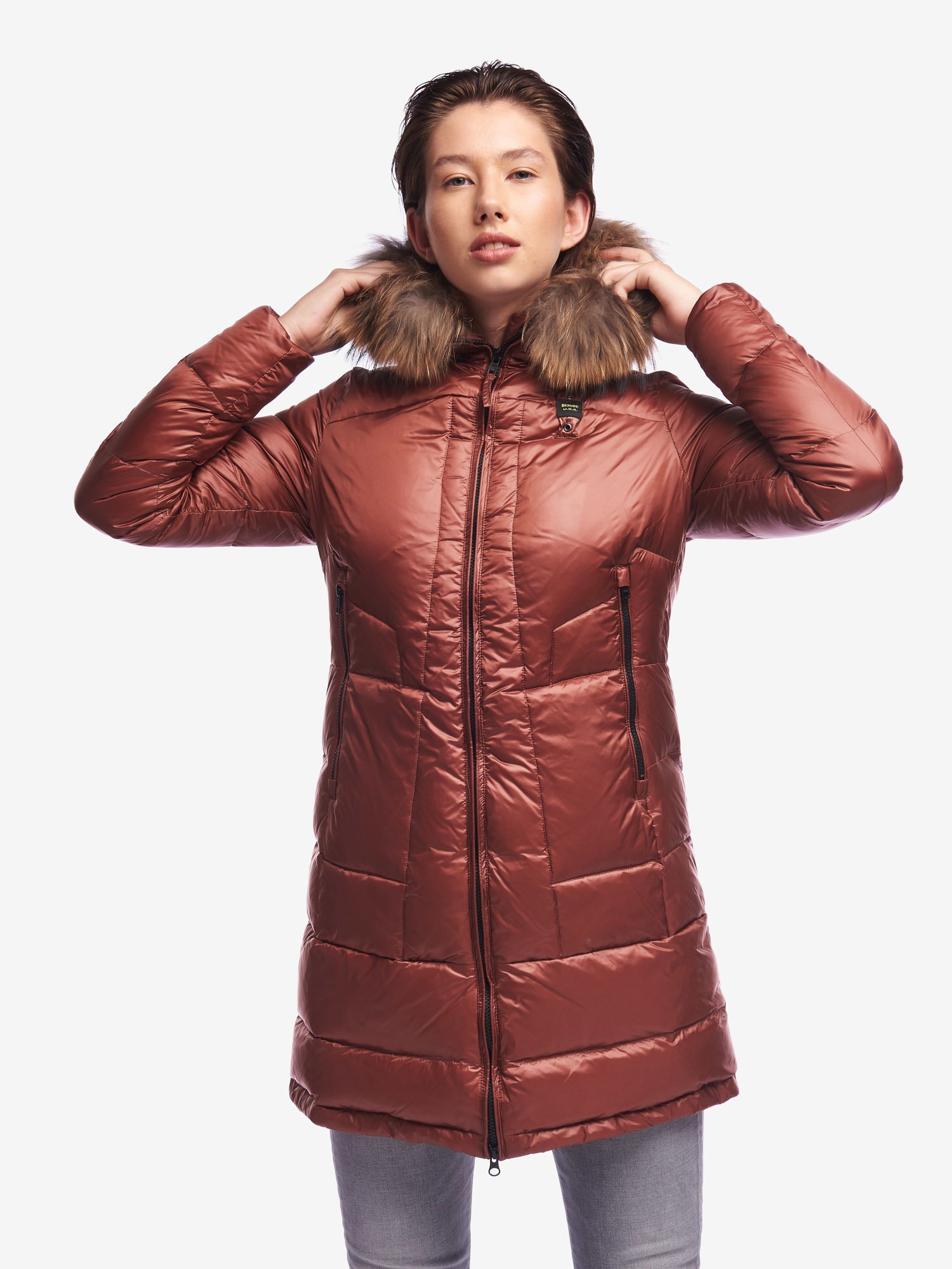 Piumino lungo donna Blauer colore marrone ghianda catalogo inverno 2020