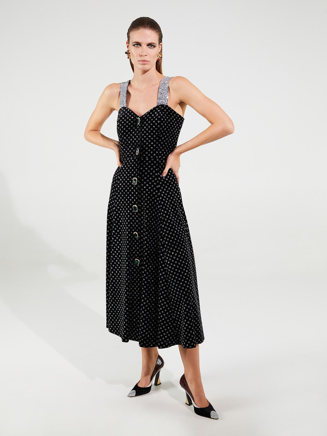 Vestito in velluto con pois glitterati linea Smart Couture Motivi inverno 2019 2020 prezzo 249 euro