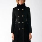 Cappotto con lavorazione plisse Rinascimento prezzo 199 euro