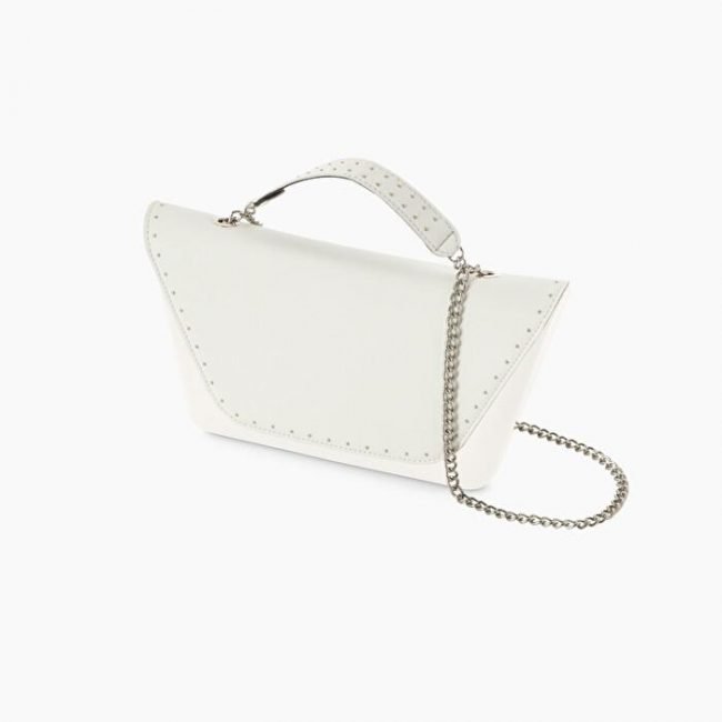 Pattina in ecopelle bianche con manichetto e borchie borsa o bag sheen Pattina in ecopelle bianche con manichetto e borchie borsa o bag sheen