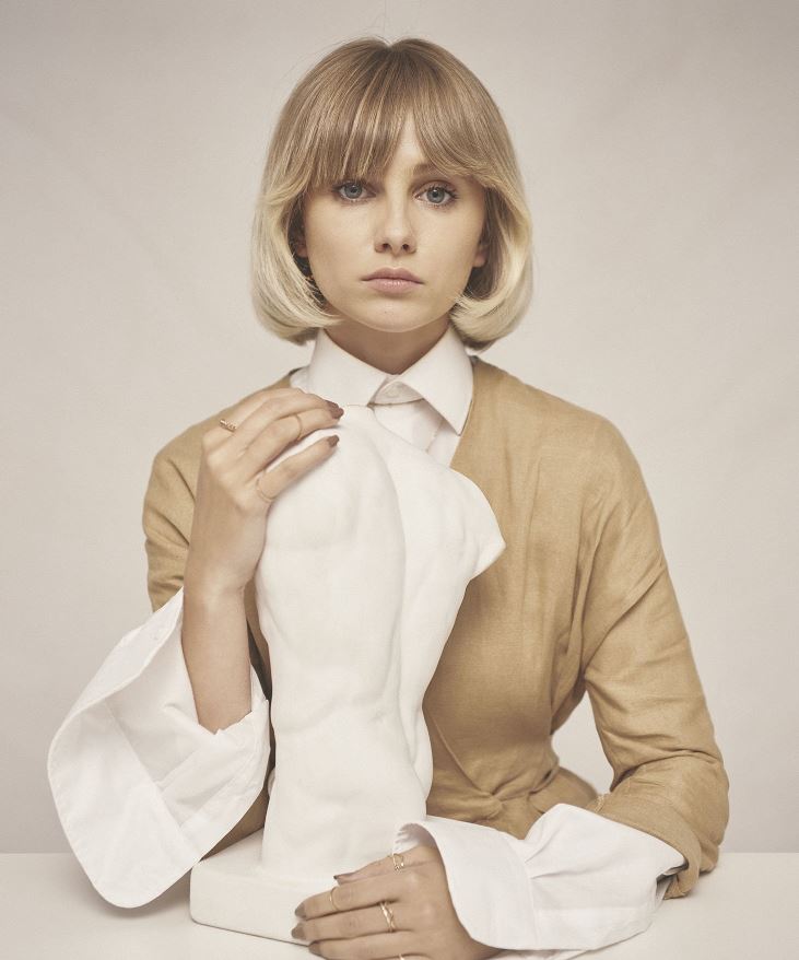Taglio capelli medi a caschetto donna 2020 stile vintage