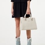 Borsa a mano effetto coccodrillo estate 2020 prezzo 169 euro