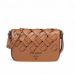 Borsa a tracolla Prada collezione estate 2020