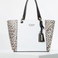 Shopper Guess animalier mod Kamryn estate 2020 prezzo 135 euro