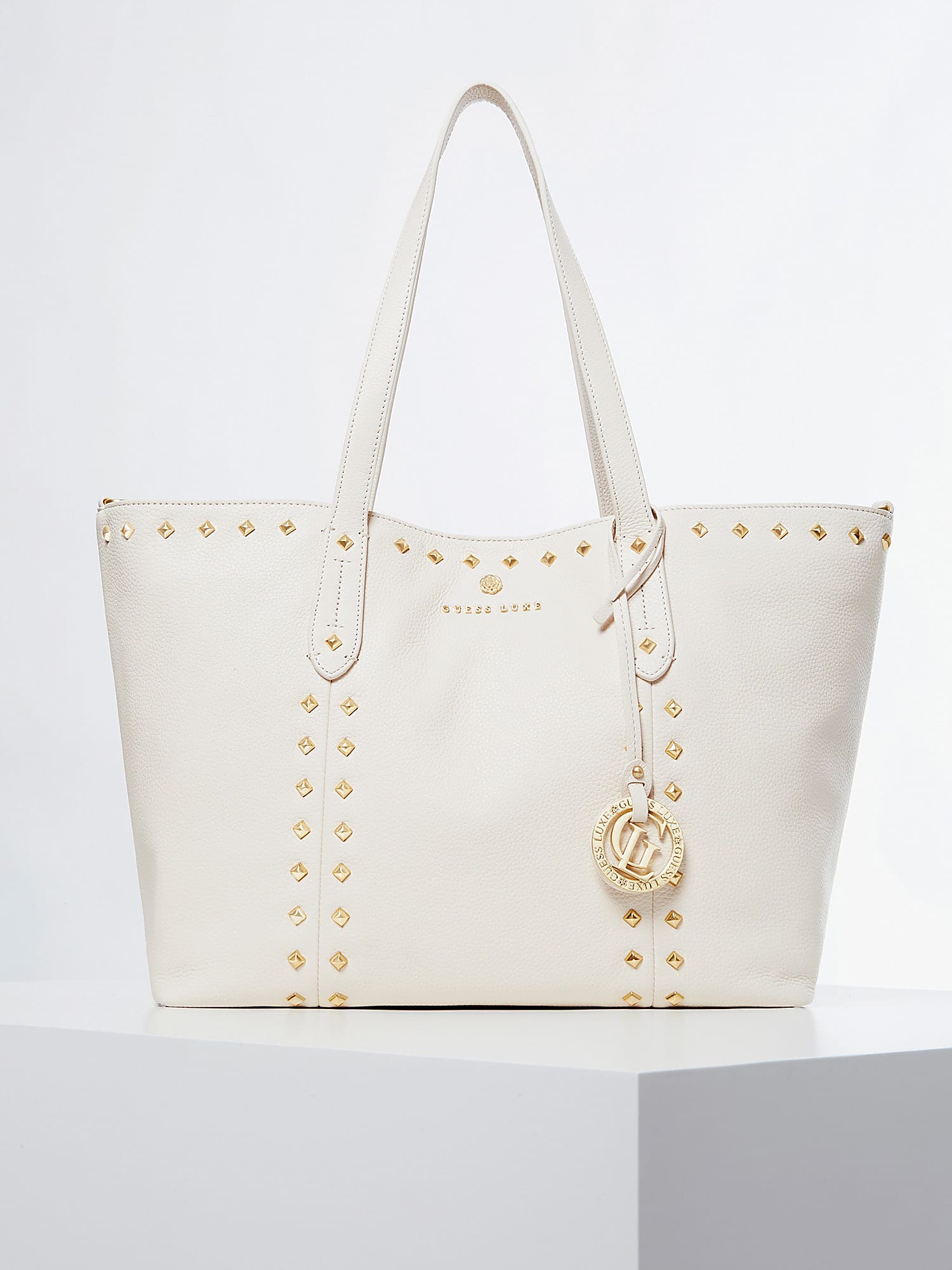 Shopper in vera pelle Guess estate 2020 prezzo 260 euro