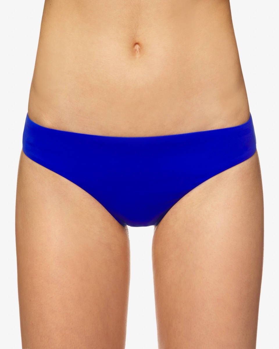 Benetton pezzo sotto bikini 2020