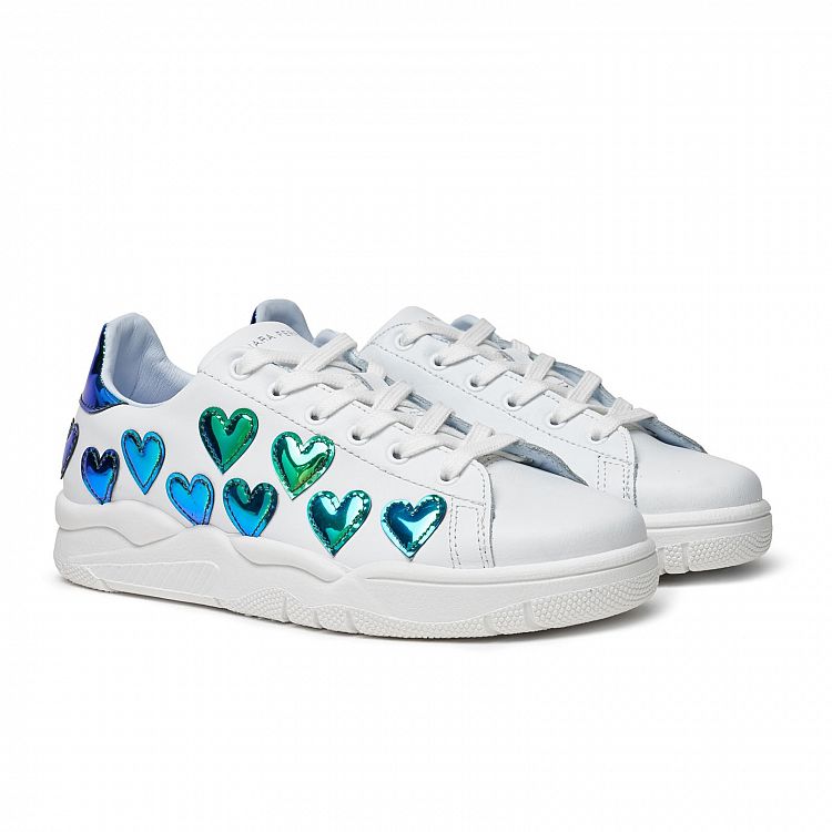 Sneakers Roger Chiara Ferragni con cuori iridescenti Collection 2020