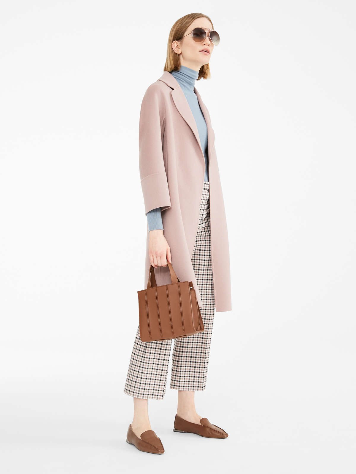 Cappotto in lana Max Mara modello Arona prezzo 575 euro