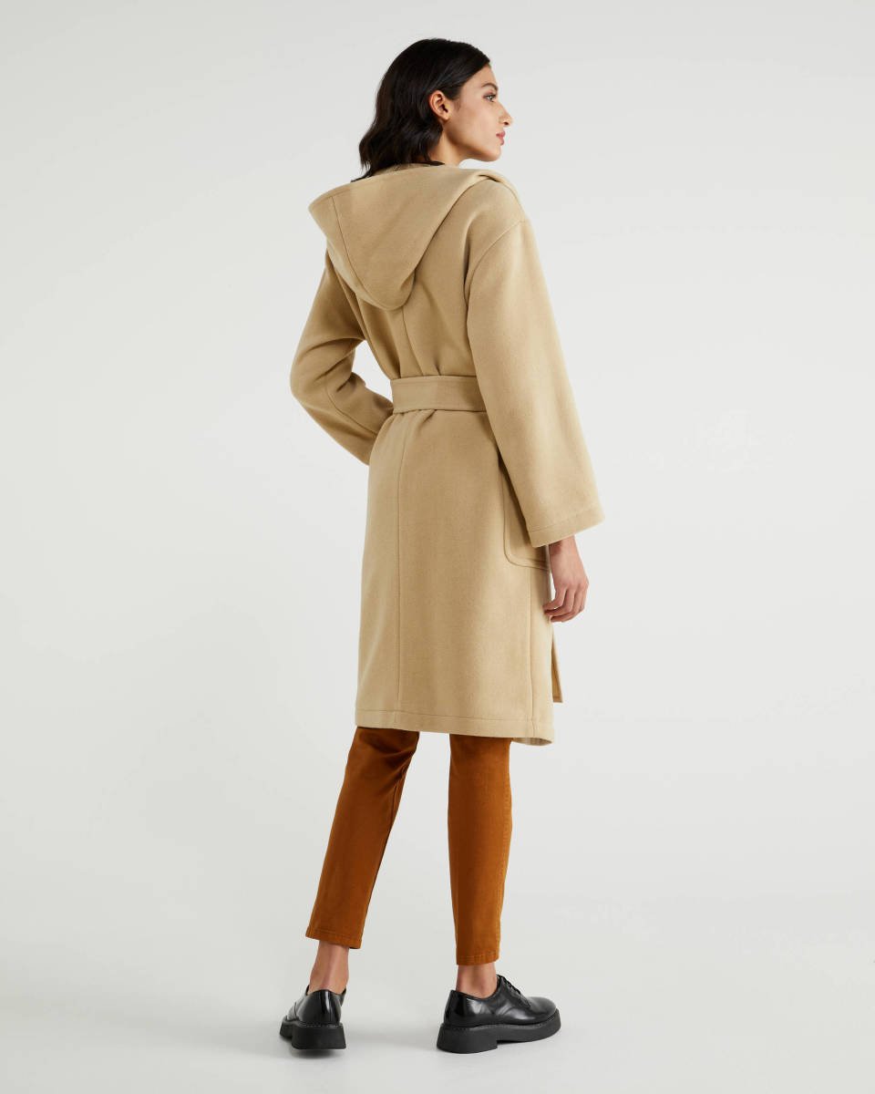 Benetton Cappotto a vestaglia collezione inverno 2020 2021
