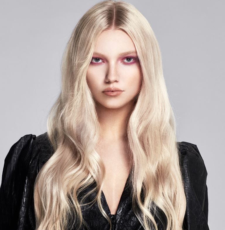 Capelli lunghi biondi inverno 2020 2021