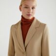 Cappottino beige Benetton catalogo autunno inverno 2020 2021