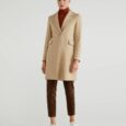 Cappottino beige Benetton collezione autunno inverno 2020 2021