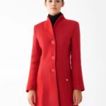 Cappotto in lana rossa rinascimento inverno 2020 2021