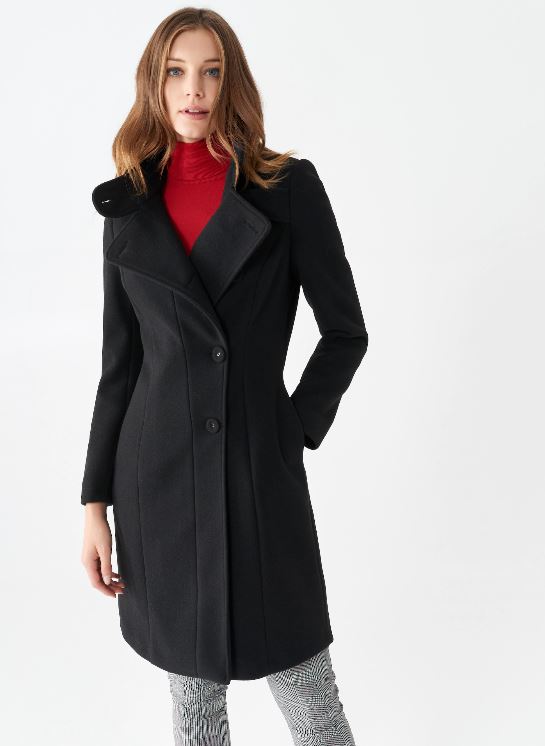 Cappotto sfiancato Rinascimento inverno 2020 2021 con collo alto