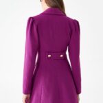 Cappotto viola con martingala Rinascimento inverno 2021