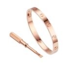 Bracciale LOVE Cartier in oro rosa classico
