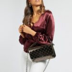 Borsa da sera Guess Estate 2021 modello Maxi Walk of Fame