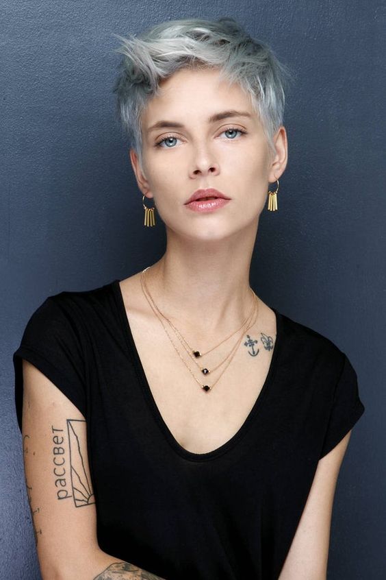 Capello Corto Donna