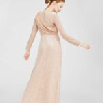 Abito da sposa a maniche lunghe in velluto Max Mara modello Mina 2021 prezzo 1350 euro