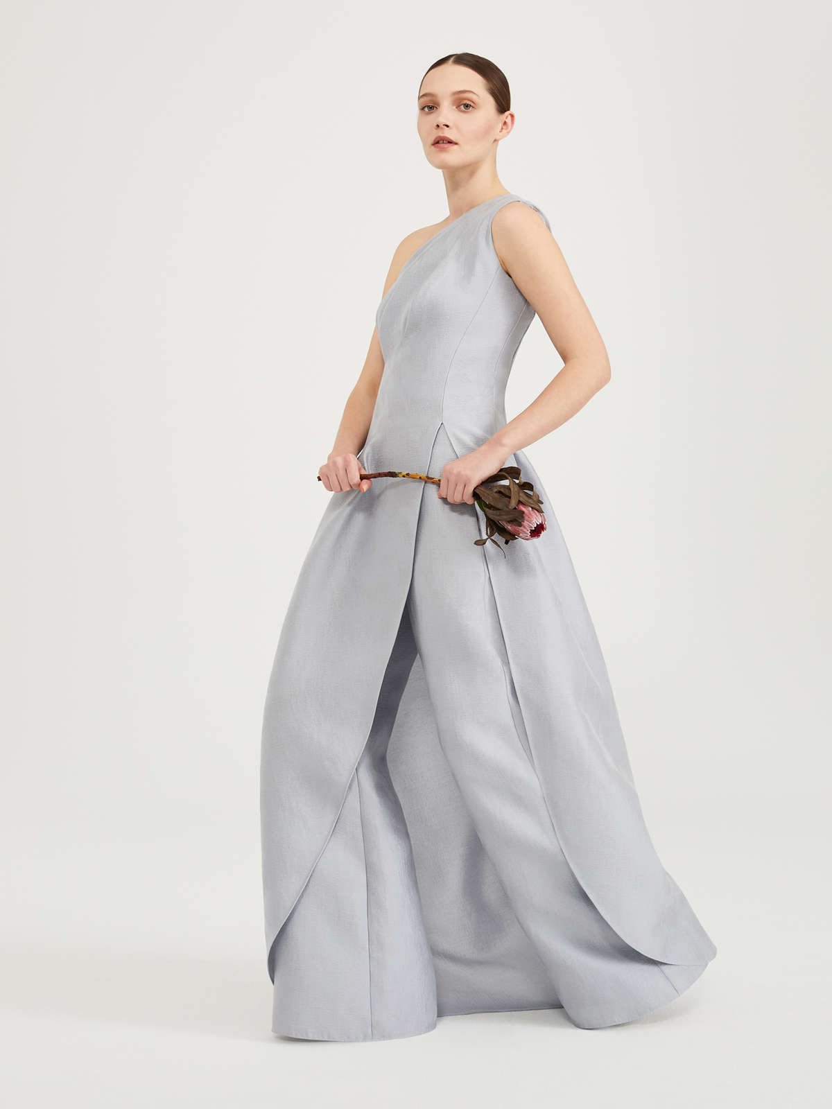 Abito da sposa modello Elba con pantaloni