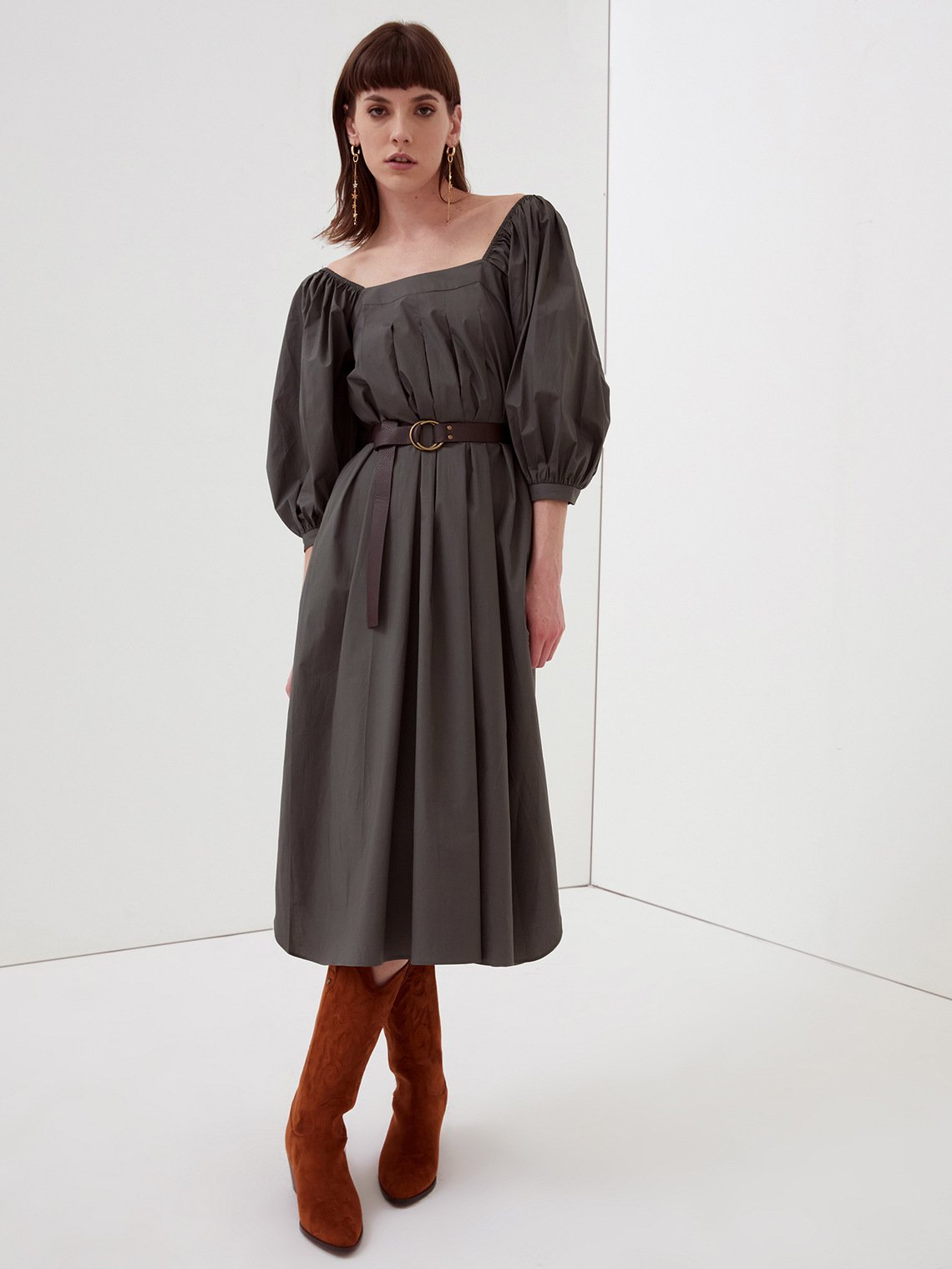 Abito Motivi con maniche a tre quarti a palloncino primavera estate 2021