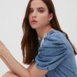 Abito in jeans con maniche a palloncino Motivi estate 2021