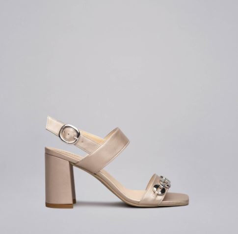 Sandali con tacco alto Nero Giardini estate 2021