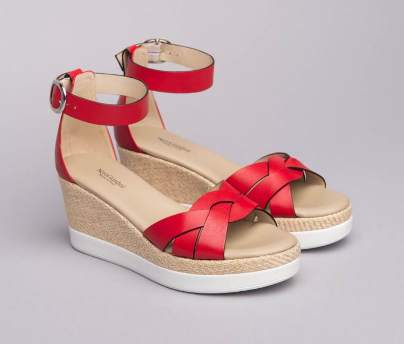 Sandali rossi con zeppa NG estate 2021