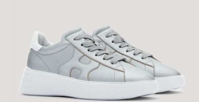 Sneakers donna Hogan rebel in pelle argentata collezione primavera estate 2021 Sneakers donna Hogan rebel in pelle argentata collezione primavera estate 2021