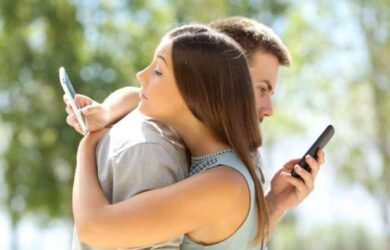 Come scoprire se il coniuge effettua incontri extraconiugali