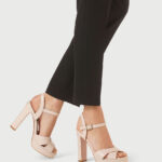 Sandali con tacco alto 2021