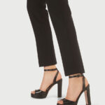 Sandali in pelle con tacco alto e plateau estate 2021