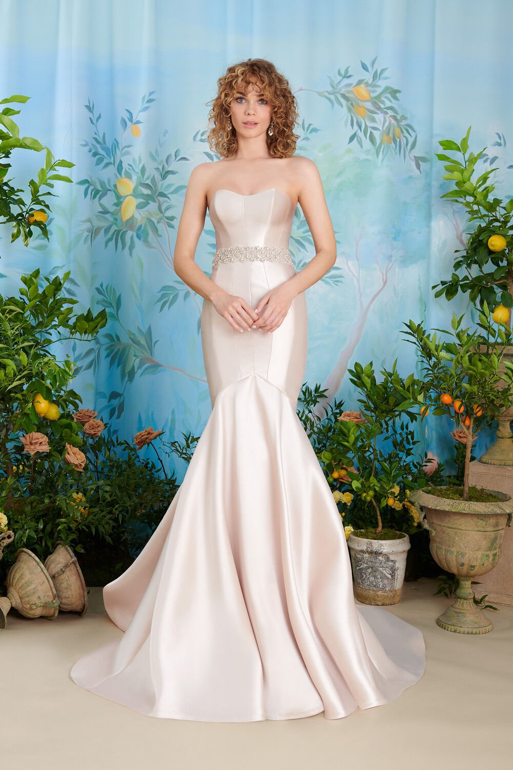 Abiti da Sposa a Sirena Atelier Emé 2022