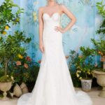 Atelier Eme vestito da sposa a sirena in tulle e pizzo collezione 2022