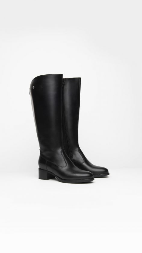 Nero Giardini stivale stile cavallerizzo inverno 2022