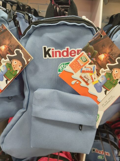Calza della Befana Kinder azzurra TIC TAC Calza della Befana Kinder azzurra TIC TAC