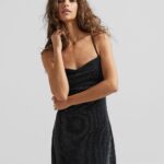Mini dress con glitter Bershka per Capodanno 2022