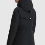 Nuovo Parka Woolrich Donna modello Chena 2022 foto retro