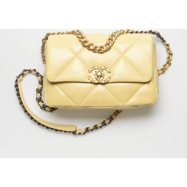 Borsa Chanel 19 gialla 2022 Borsa Chanel 19 gialla 2022