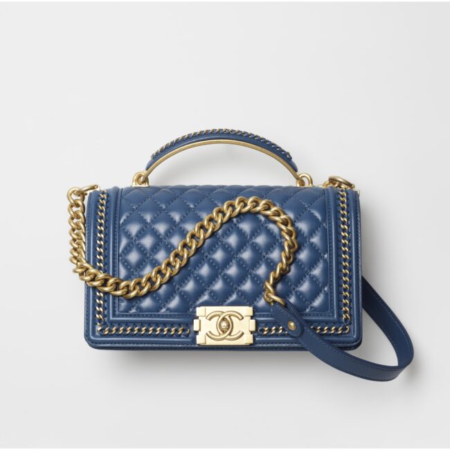 Nuova Borsa Boy Chanel con manico primavera estate 2022 Nuova Borsa Boy Chanel con manico primavera estate 2022
