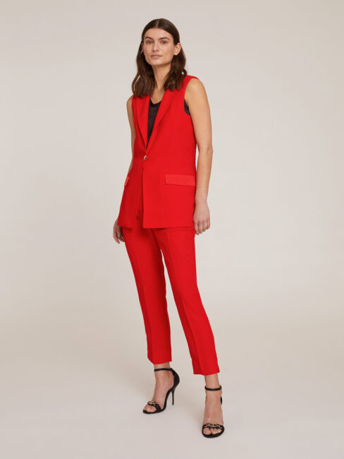 Completo elegante rosso gilet e pantaloni Completo elegante rosso gilet e pantaloni