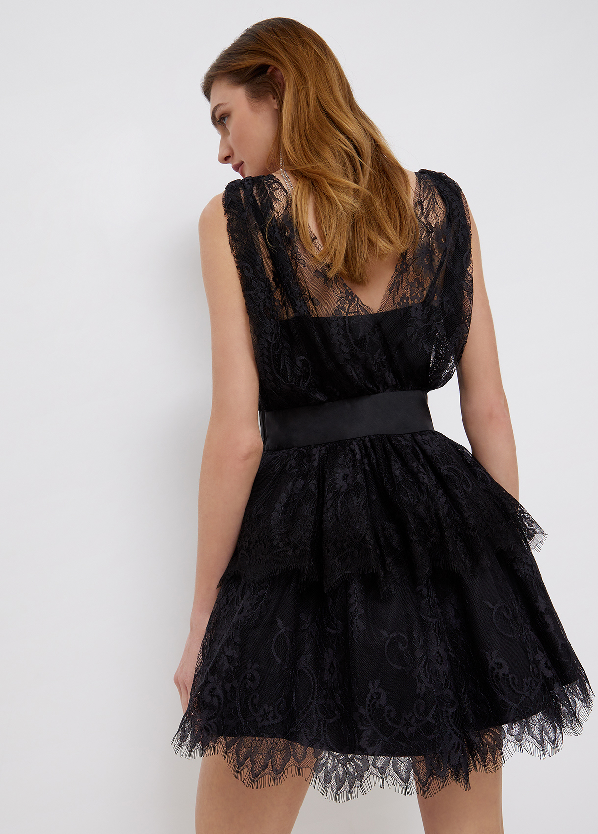 Vestito Liu Jo in pizzo nero estate 2022