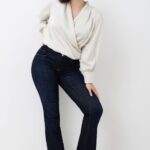 Jeans curvy bootcut Rinascimento collezione inverno 2023