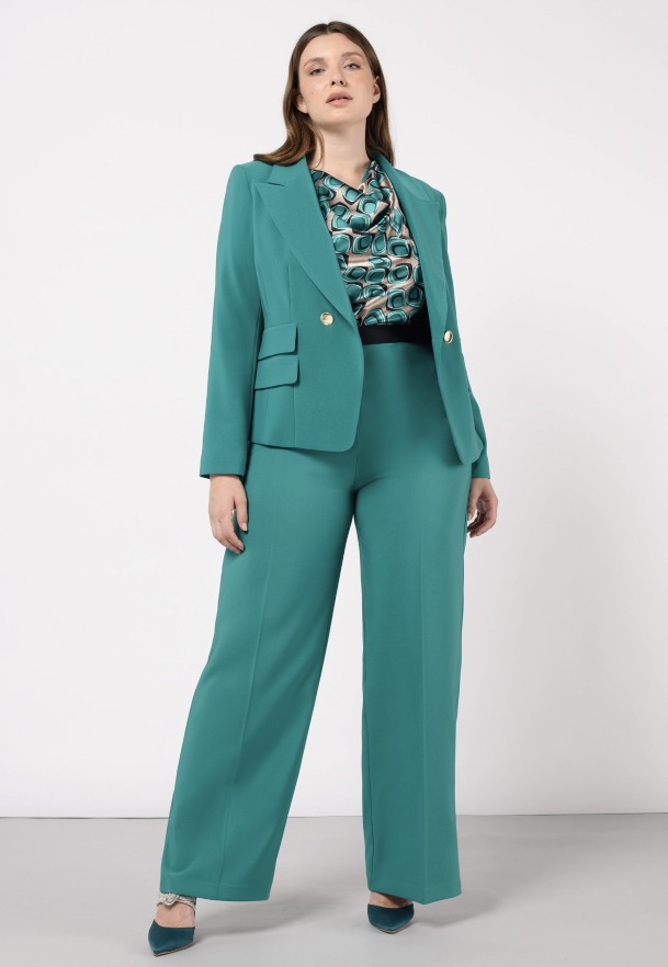 Tailluer elegante curvy Rinascimento collezione invernale 2023