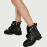 Anfibi con rouches e perle Liu Jo inverno 2022 2023