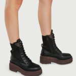 Nuovi anfibi Liu Jo con suola carrarmato