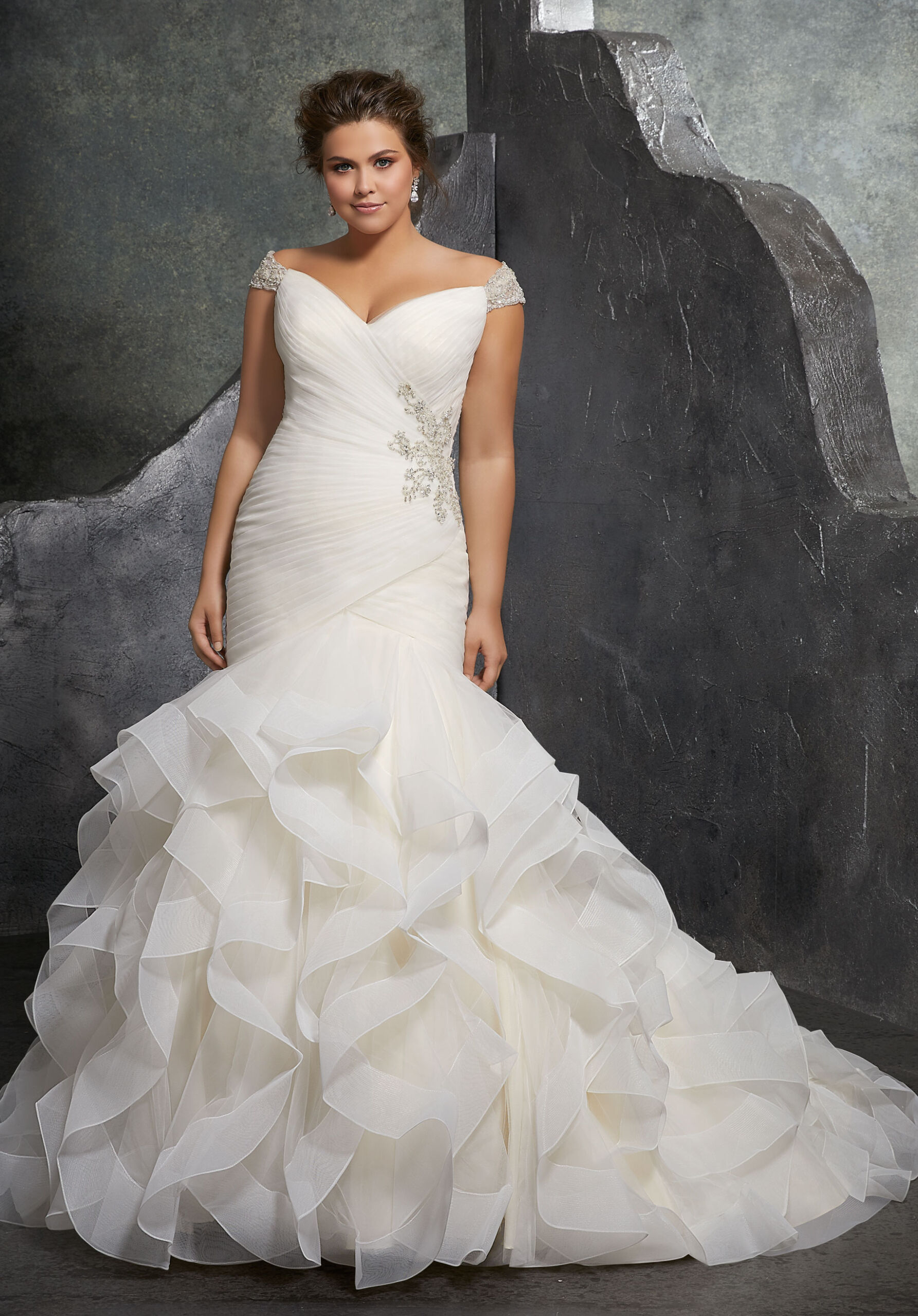 Abito da sposa curvy 2023 Morilee Modello Kori