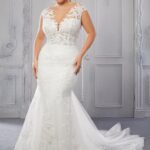 Abito da sposa in tulle e applicazioni floreali Morilee